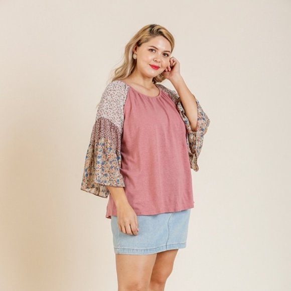 Umgee Tops - Umgee Plus Rose Floral Mix Top